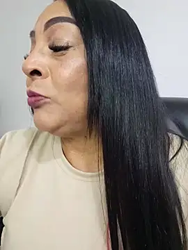 Snapshot of Gina_Myers chatting on April 2026 03:02:01 AM Gina Myers online show from April 2026 03:02:01 AM
