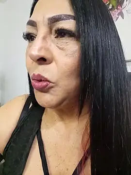 Snapshot of Gina_Myers chatting on April 2026 03:20:02 AM Gina Myers online show from April 2026 03:20:02 AM