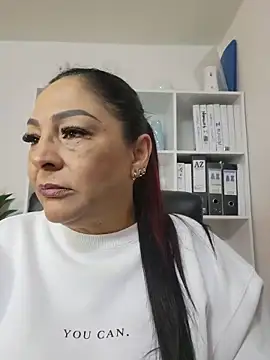 Snapshot of Gina_Myers chatting on May 2026 03:12:01 AM Gina Myers online show from May 2026 03:12:01 AM