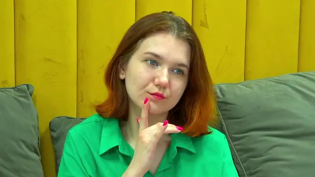 LessySmith online show from March 2026 04:18:02 AM