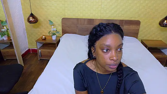 Shamiraa moore online show from February 2026 01:12:02 PM