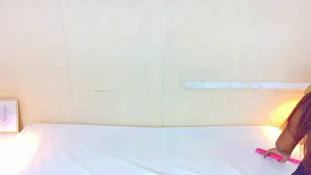 Shamiraa moore online show from April 2026 05:39:01 PM