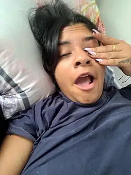 Sofythom1 online show from January 2026 04:42:01 PM