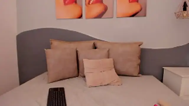 MarianaSanz online show from November 2025 04:06:01 PM