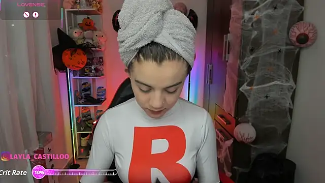 Snapshot of Layla_castilloo chatting on October 2025 04:52:01 PM Layla castilloo online show from October 2025 04:52:01 PM