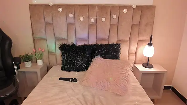 Esteff  o2 online show from March 2025 01:52:02 AM