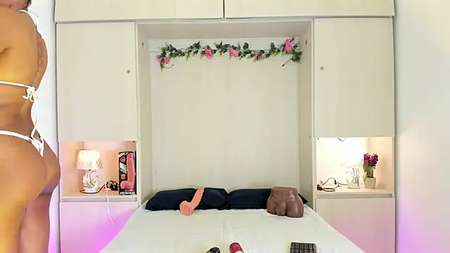 KendallRosse1 online show from December 2025 11:52:02 AM