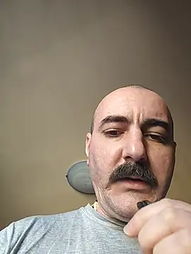 Snapshot of Maryo0001 chatting on February 2026 11:57:02 AM Maryo0001 online show from February 2026 11:57:02 AM