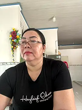 Snapshot of NDith chatting on October 2025 01:52:02 AM NDith online show from October 2025 01:52:02 AM