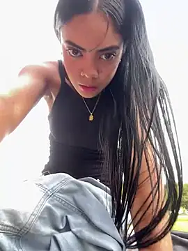 NAUGHTY LITTLE 18 online show from April 2026 09:26:02 PM