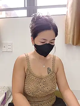 lyna bl online show from November 2025 01:11:01 AM