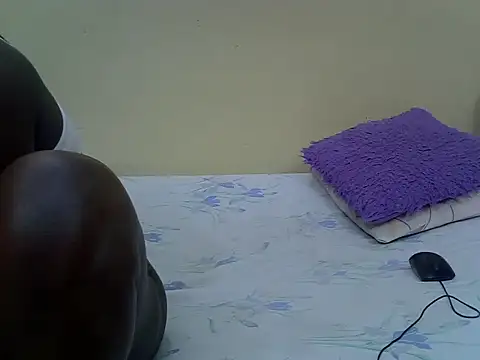 Freakycillia online show from June 2026 08:23:01 AM