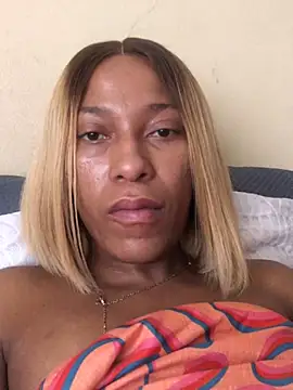 Snapshot of Kylie_Hairy_Bbc chatting on December 2024 09:06:01 AM Kylie Hairy Bbc online show from December 2024 09:06:01 AM