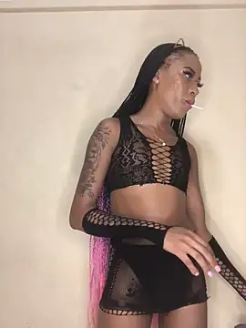 Snapshot of Kylie_Hairy_Bbc chatting on February 2025 01:00:01 AM Kylie Hairy Bbc online show from February 2025 01:00:01 AM