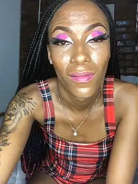 Snapshot of Kylie_Hairy_Bbc chatting on February 2025 01:03:01 AM Kylie Hairy Bbc online show from February 2025 01:03:01 AM