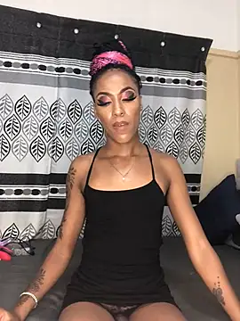 Snapshot of Kylie_Hairy_Bbc chatting on February 2025 02:08:02 AM Kylie Hairy Bbc online show from February 2025 02:08:02 AM