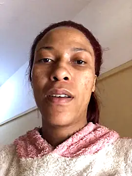 Snapshot of Kylie_Hairy_Bbc chatting on November 2025 01:22:01 PM Kylie Hairy Bbc online show from November 2025 01:22:01 PM