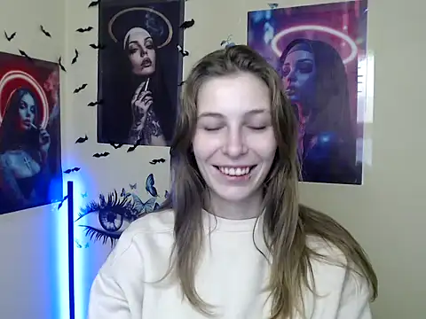 Snapshot of StrangerGi chatting on October 2025 07:21:02 AM StrangerGi online show from October 2025 07:21:02 AM