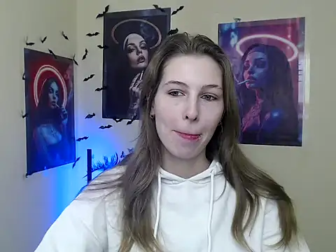 Snapshot of StrangerGi chatting on November 2025 07:07:01 AM StrangerGi online show from November 2025 07:07:01 AM