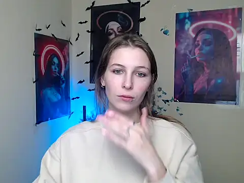 Snapshot of StrangerGi chatting on November 2025 04:56:01 AM StrangerGi online show from November 2025 04:56:01 AM