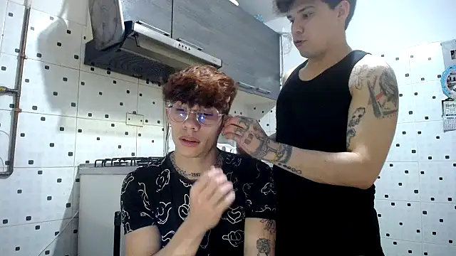 Snapshot of thiagomurphyy chatting on January 2026 06:51:02 AM thiagomurphyy online show from January 2026 06:51:02 AM