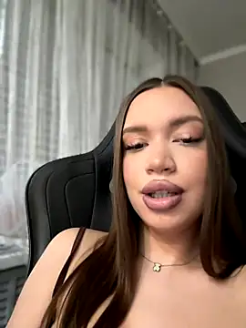 bunnyrich online show from November 2025 05:10:01 AM