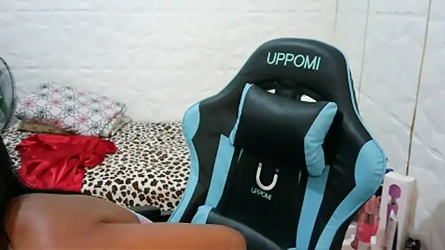 Snapshot of Mendoza_Amaranata chatting on December 2024 02:06:02 AM Mendoza Amaranata online show from December 2024 02:06:02 AM