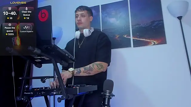 matt saill online show from November 2025 01:22:01 AM