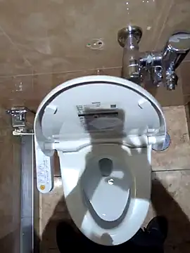 Snapshot of RYOTA8888888888 chatting on December 2024 06:32:01 AM RYOTA8888888888 online show from December 2024 06:32:01 AM