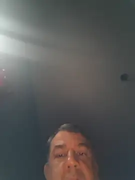 Snapshot of Carlossantos07 chatting on April 2026 10:30:02 AM Carlossantos07 online show from April 2026 10:30:02 AM