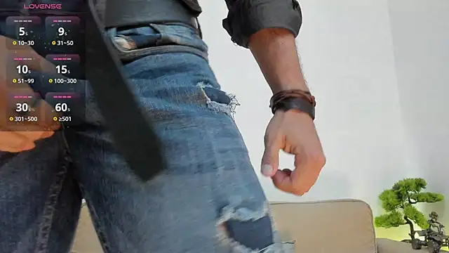 RawAdam online show from November 2025 06:35:01 PM