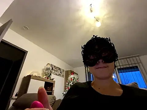 Marilou1983 online show from January 2026 04:12:01 PM