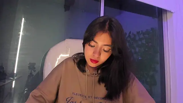 Snapshot of Vic_beckeer chatting on January 2025 08:29:01 AM Vic beckeer online show from January 2025 08:29:01 AM