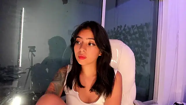 Snapshot of Vic_beckeer chatting on February 2025 09:45:02 AM Vic beckeer online show from February 2025 09:45:02 AM