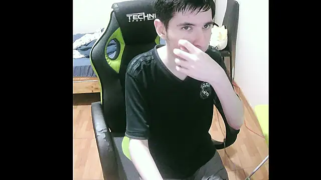 Twink martinboy online show from December 2024 01:08:01 AM