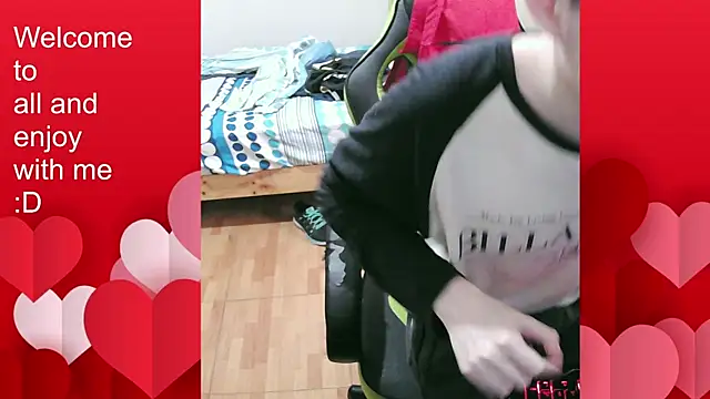 Twink martinboy online show from October 2025 09:35:01 PM