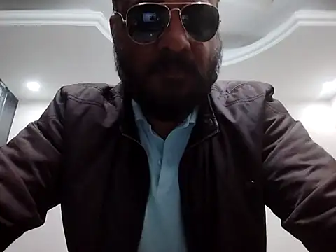 EthicalNight8 online show from December 2025 06:01:02 PM