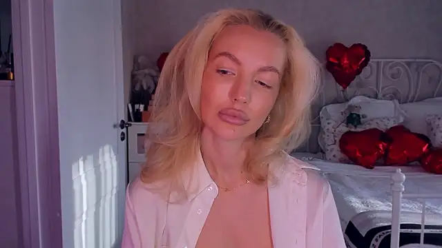 aestetick online show from February 2026 09:30:02 AM