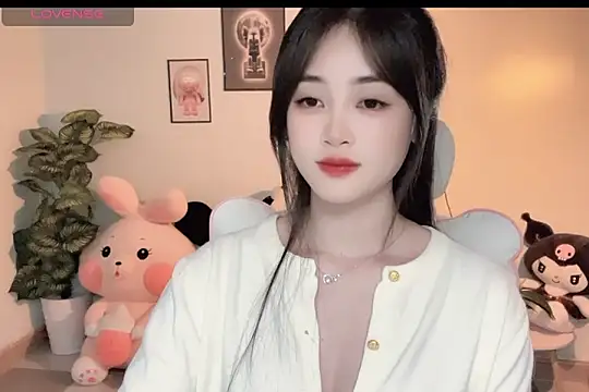  Aimy  online show from December 2025 05:52:02 PM