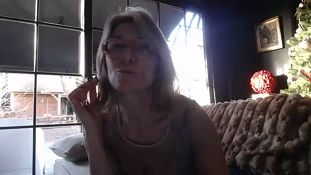 godinflower online show from December 2025 01:40:02 PM