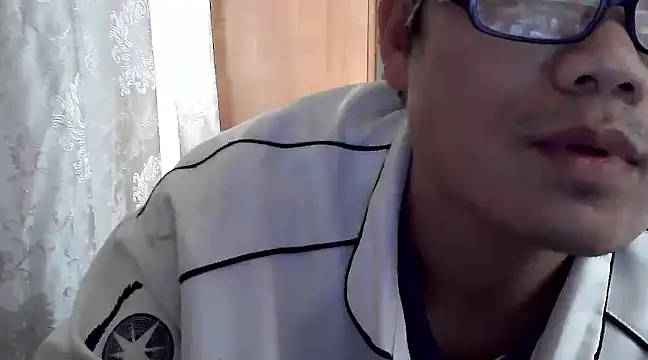 Snapshot of findagirlfriend chatting on February 2025 12:49:01 AM findagirlfriend online show from February 2025 12:49:01 AM