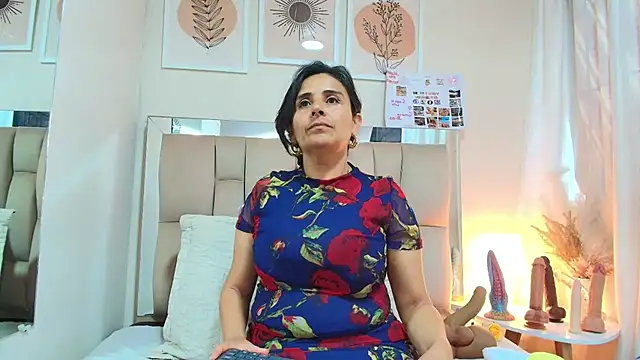 Snapshot of _Marcela__ chatting on July 2026 11:47:02 AM Marcela online show from July 2026 11:47:02 AM