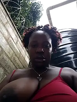 Snapshot of Broan_me chatting on October 2025 05:24:01 AM Broan me online show from October 2025 05:24:01 AM