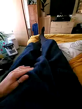 Snapshot of JulianJ50 chatting on September 2025 09:00:02 AM JulianJ50 online show from September 2025 09:00:02 AM