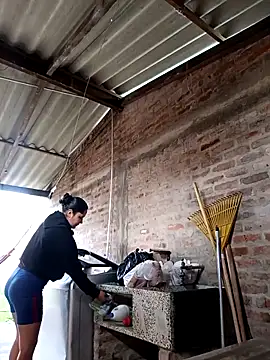 SamaraJay1 online show from April 2026 01:25:02 PM