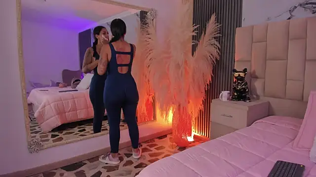 EmmaTorres  online show from March 2026 08:26:01 PM