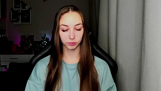 Snapshot of Sm0ly chatting on January 2026 02:37:01 AM Sm0ly online show from January 2026 02:37:01 AM