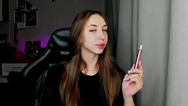 Snapshot of Sm0ly chatting on January 2026 02:49:02 AM Sm0ly online show from January 2026 02:49:02 AM