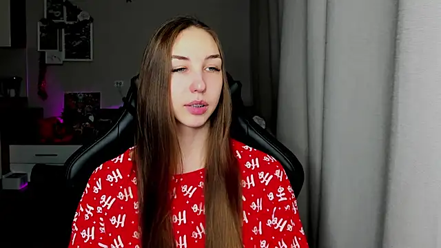 Snapshot of Sm0ly chatting on January 2026 02:50:02 AM Sm0ly online show from January 2026 02:50:02 AM