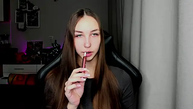 Snapshot of Sm0ly chatting on January 2026 02:27:02 AM Sm0ly online show from January 2026 02:27:02 AM